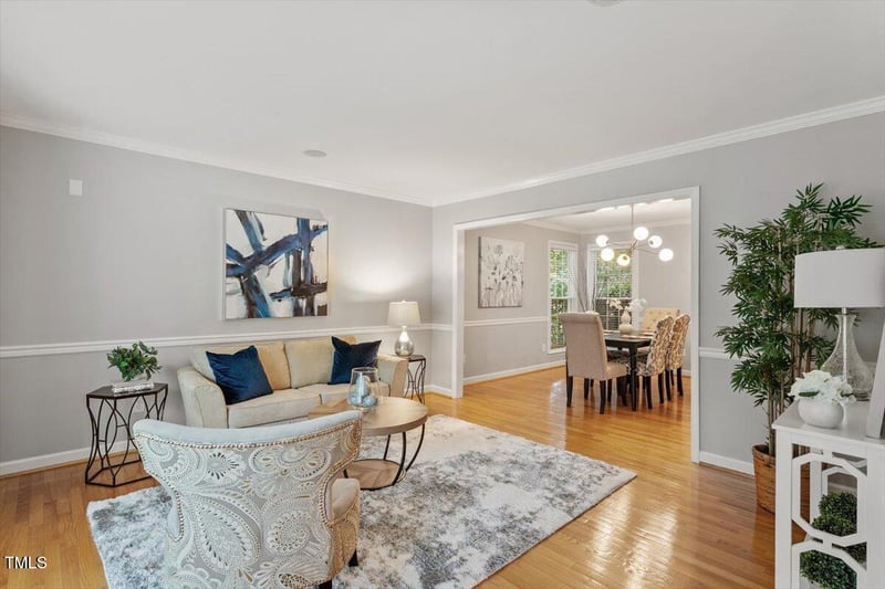 6 Foxlair Ct, Durham, NC 27712