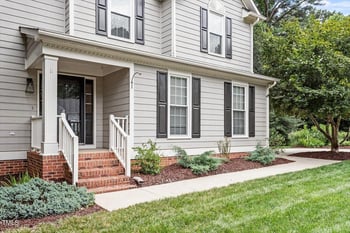 6 Foxlair Ct, Durham, NC 27712