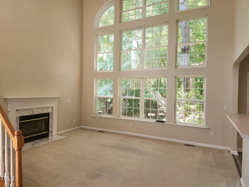 6 Horizon Cir, Durham, NC 27712
