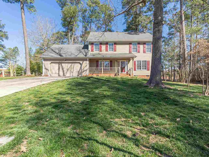 6 Huckleberry Ct, Durham, NC 27713