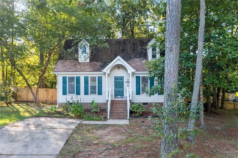 6 Jessica Ct, Durham, NC 27704