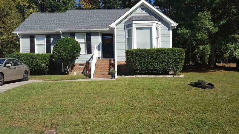 6 Joci Ct, Durham, NC 27704