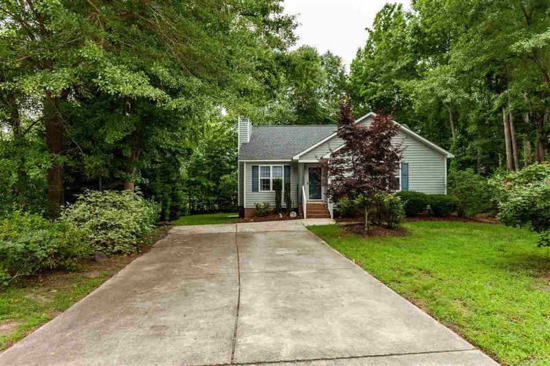 6 Joel Ct, Clayton, NC 27520