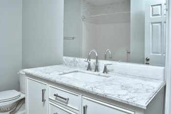 6 Justin Ct, Durham, NC 27705