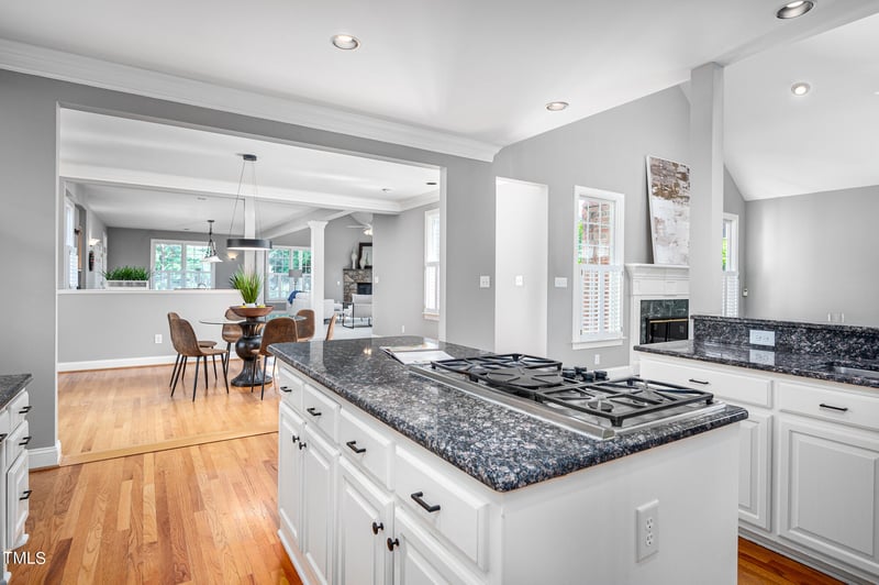6 Marigold Pl, Durham, NC 27705