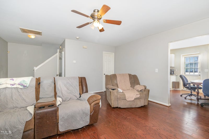 6 Ocean Ct, Durham, NC 27704
