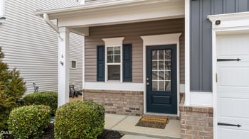 6 Pathway Dr, Clayton, NC 27527