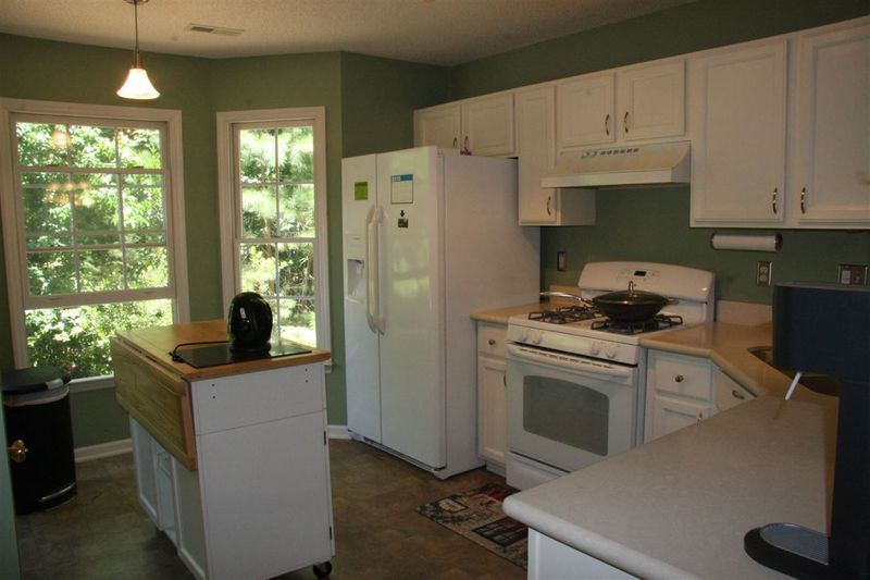 6 Radley Pl, Durham, NC 27705