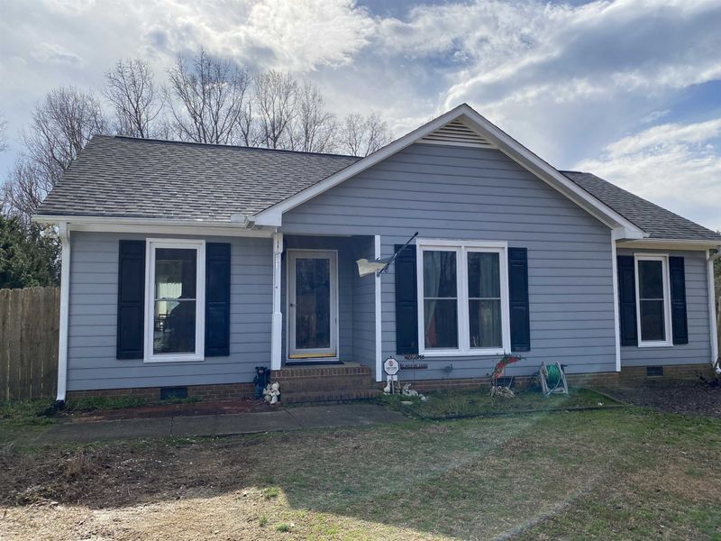 6 Richmond Dr, Archer Lodge, NC 27527