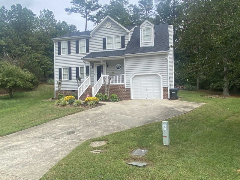 6 Sabre Ct, Durham, NC 27713