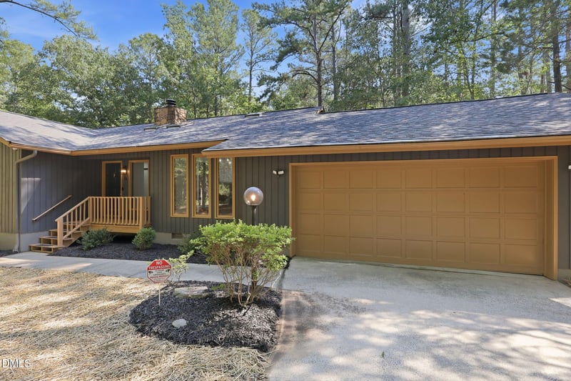 6 Saint James Ct, Durham, NC 27713