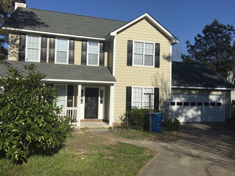6 Saturn Ct, Durham, NC 27703