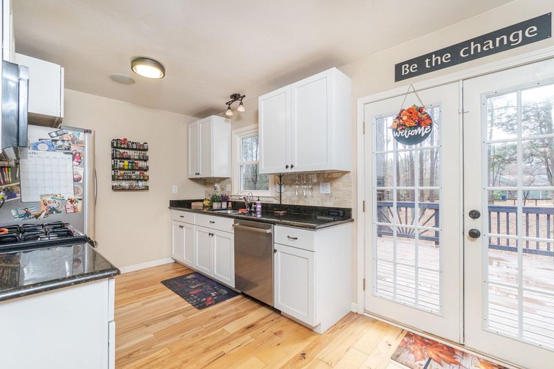 6 Shelter Cv, Durham, NC 27713