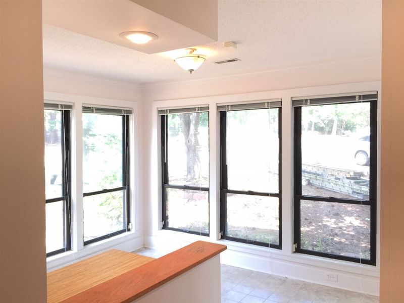 6 Stillwater Pk #6, Durham, NC 27707
