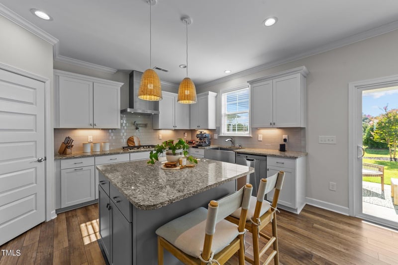6 Summerhill Rg, Clayton, NC 27520