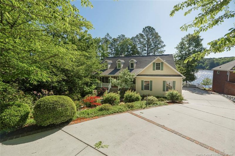 6 The Pointe, Sanford, NC 27332