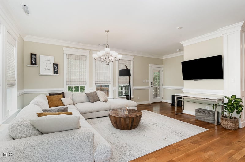 6 Tulip Tree Ct, Durham, NC 27712