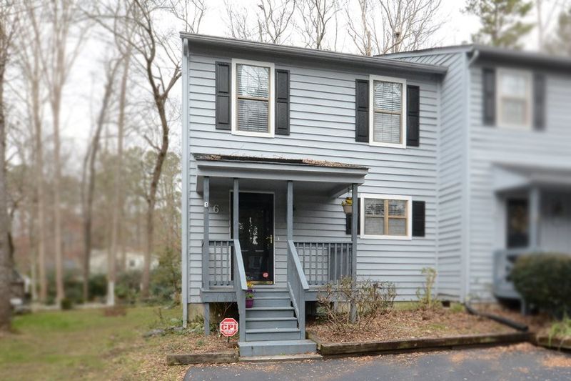 6 Willow Bridge Dr, Durham, NC 27707