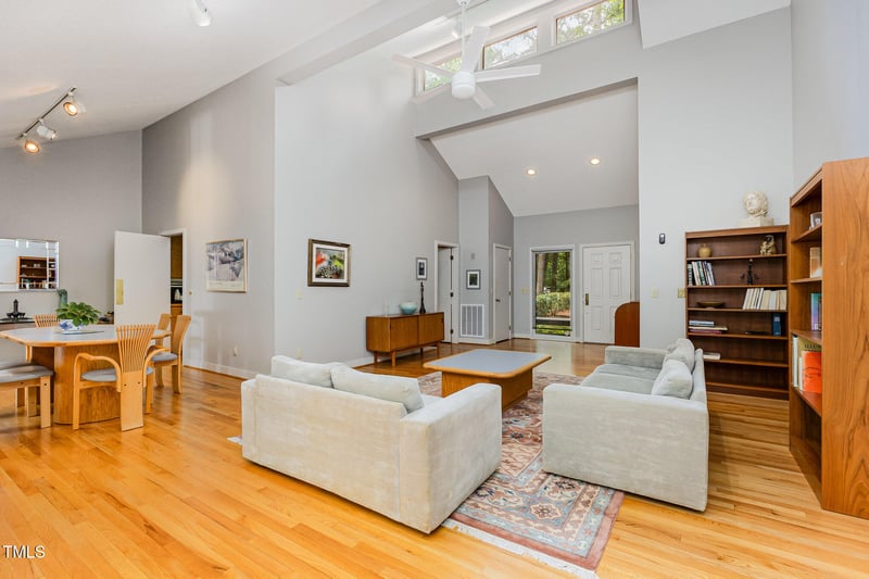 6 Womble Cir, Durham, NC 27705