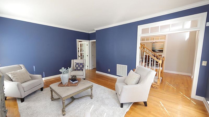 6 Worcester Pl, Durham, NC 27707