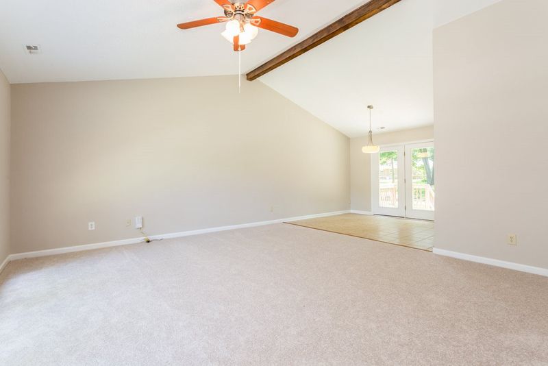 6 York Ct, Durham, NC 27705