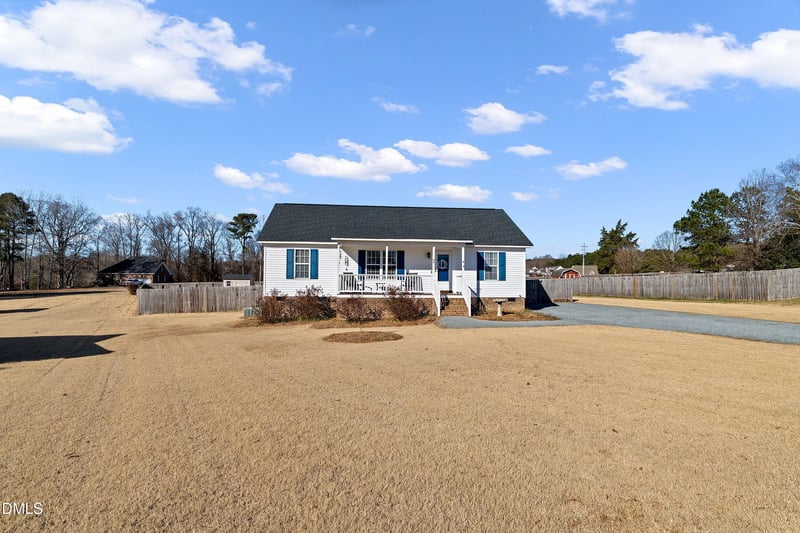 60 Applecross Dr, Clayton, NC 27520