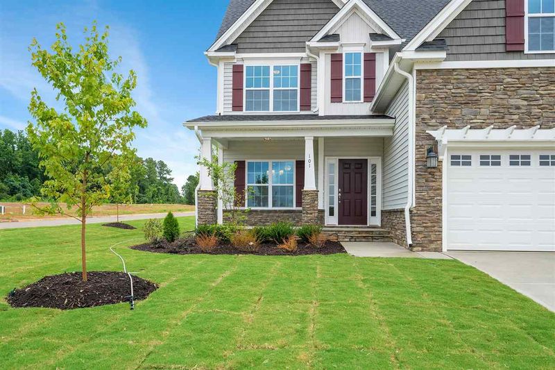60 Black Oak Ct, Clayton, NC 27520