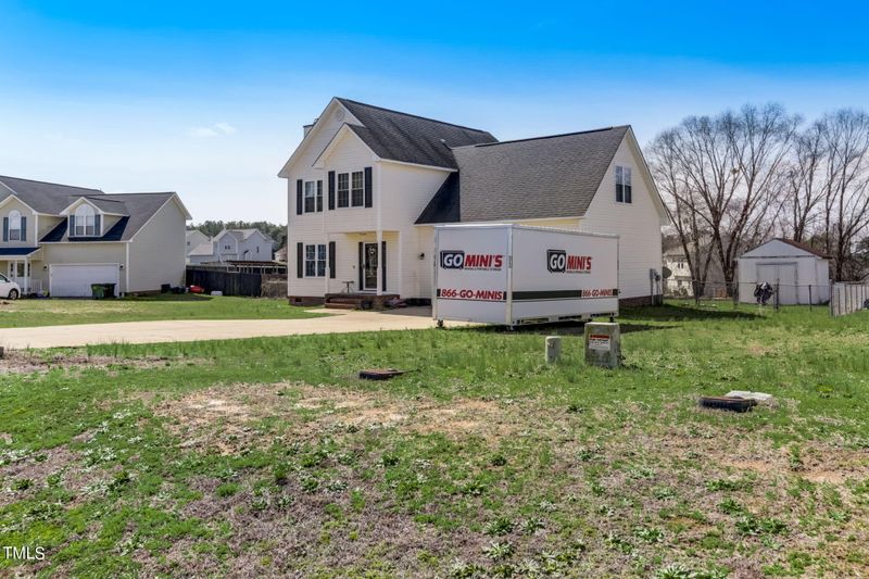 60 Bluebird Ct, Sanford, NC 27332