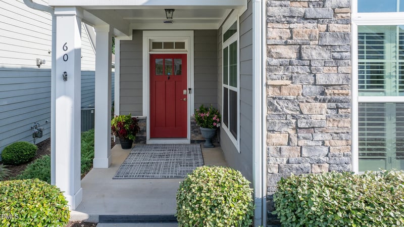 60 Bramble Ln, Clayton, NC 27527