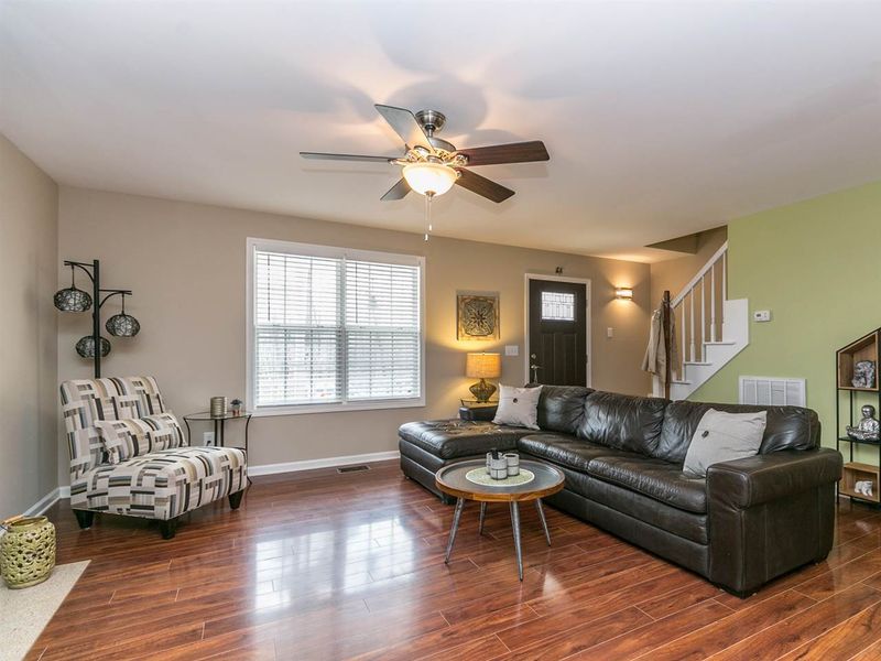 60 Broken Lance Dr, Youngsville, NC 27596