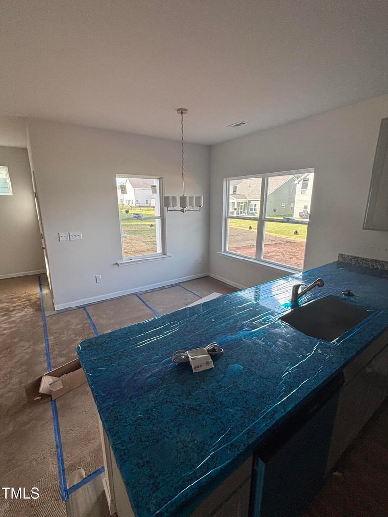 60 Commons Cir, Clayton, NC 27520