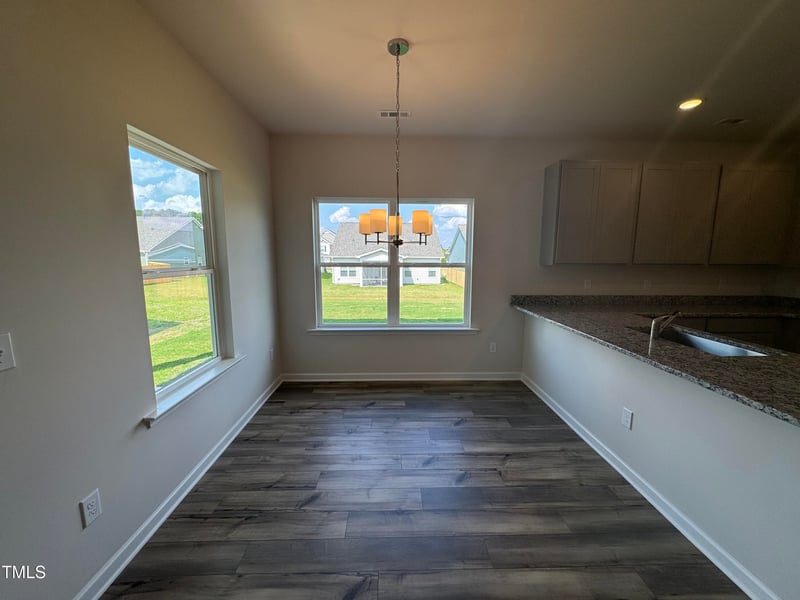 60 Commons Cir, Clayton, NC 27520