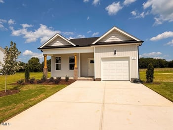 60 Coulter Ct, Selma, NC 27576