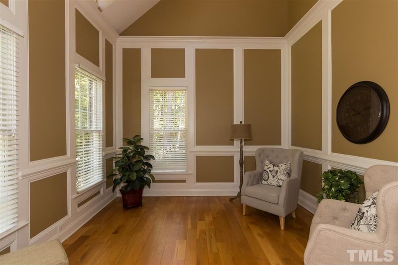 60 Davis Love Dr, Chapel Hill, NC 27517