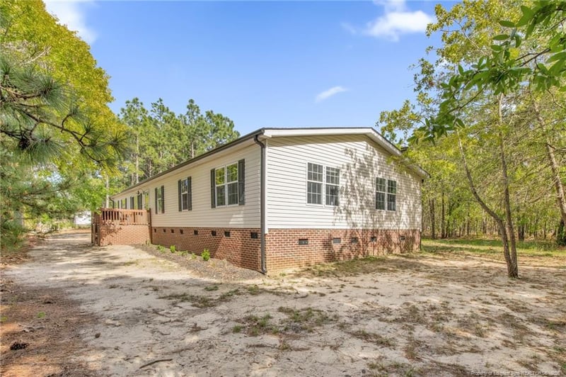 60 Gamache Ln, Lillington, NC 27546
