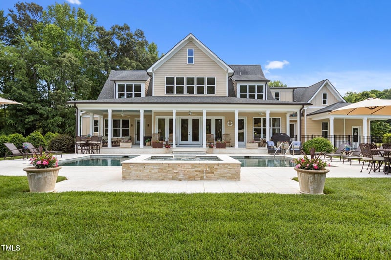 60 Hartwood Ln, Youngsville, NC 27596