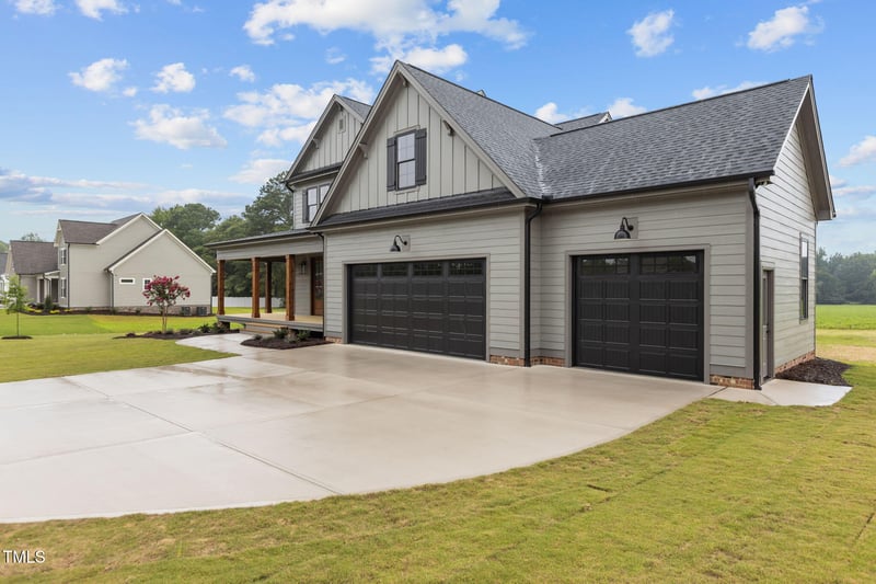 60 Lane Farms Way, Holly Springs, NC 27540