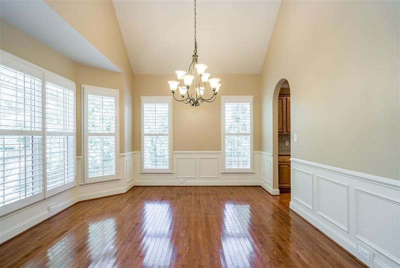60 Majestic Oak Dr, Garner, NC 27529