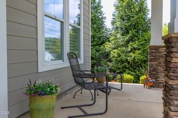 60 Middleton Pl, Chapel Hill, NC 27516