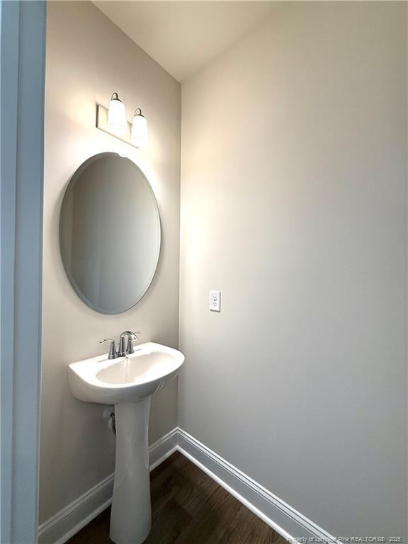 60 Pikewood Ct, Lillington, NC 27546