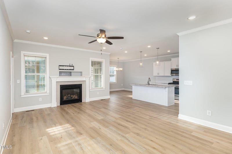 60 Pintail Ln, Youngsville, NC 27596