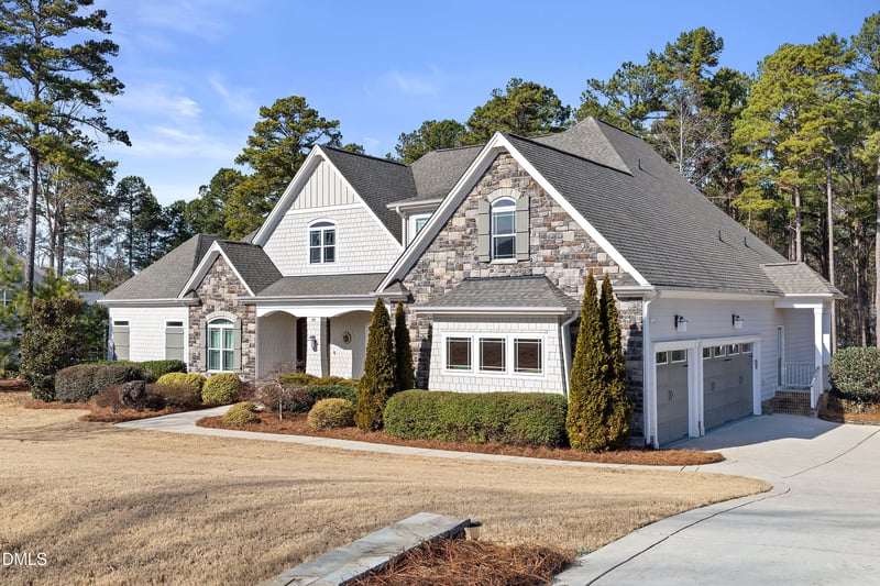 60 Stella Ct, Clayton, NC 27527