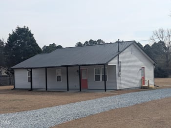 60 Stone Place Rd, Dunn, NC 28334