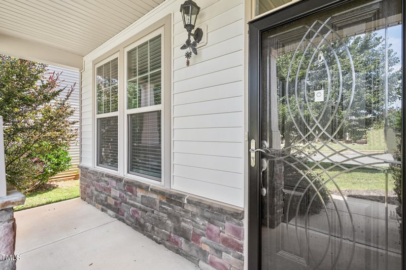 600 Applecross Dr, Mebane, NC 27302