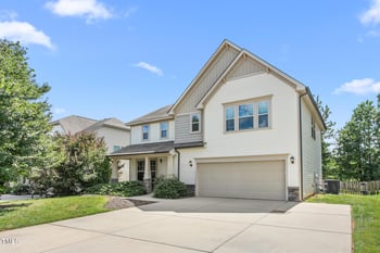 600 Applecross Dr, Mebane, NC 27302