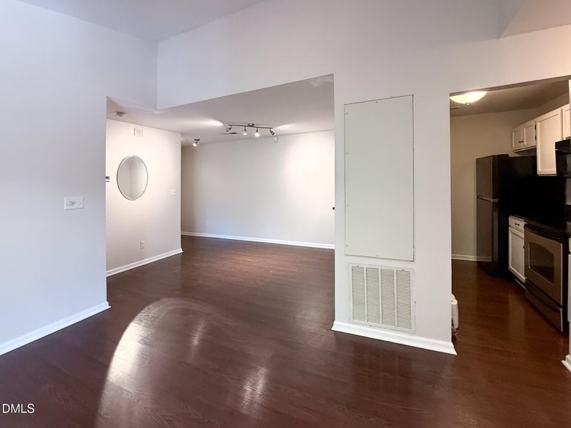 600 Audubon Lake Dr #01a32, Durham, NC 27713