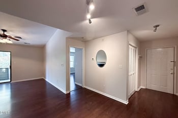 600 Audubon Lake Dr #01a32, Durham, NC 27713