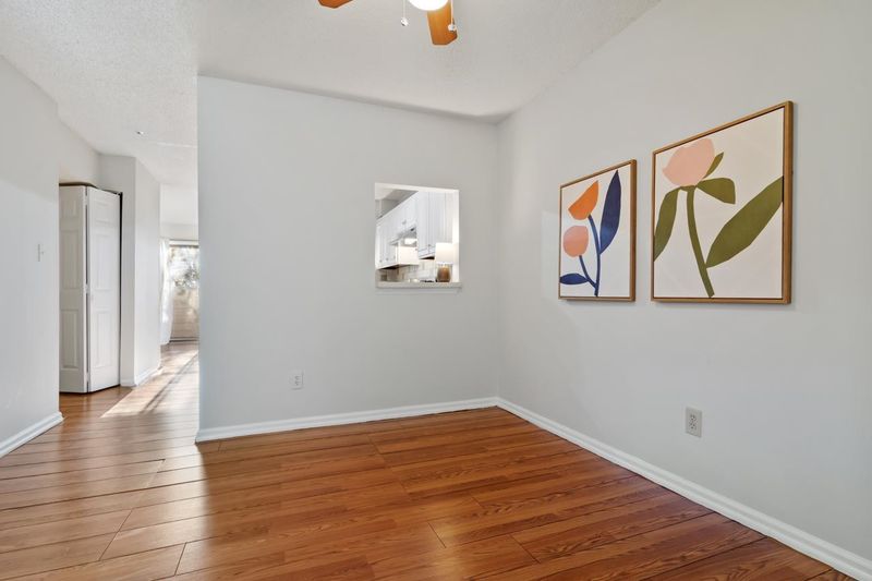 600 Audubon Lake Dr #10C 21, Durham, NC 27713