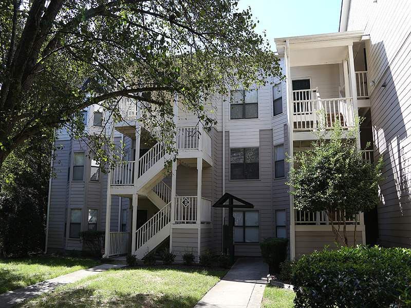 600 Audubon Lake Dr #10C21, Durham, NC 27713