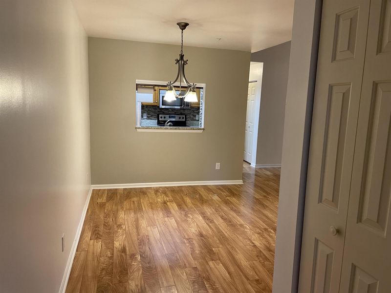 600 Audubon Lake Dr #10C33, Durham, NC 27713